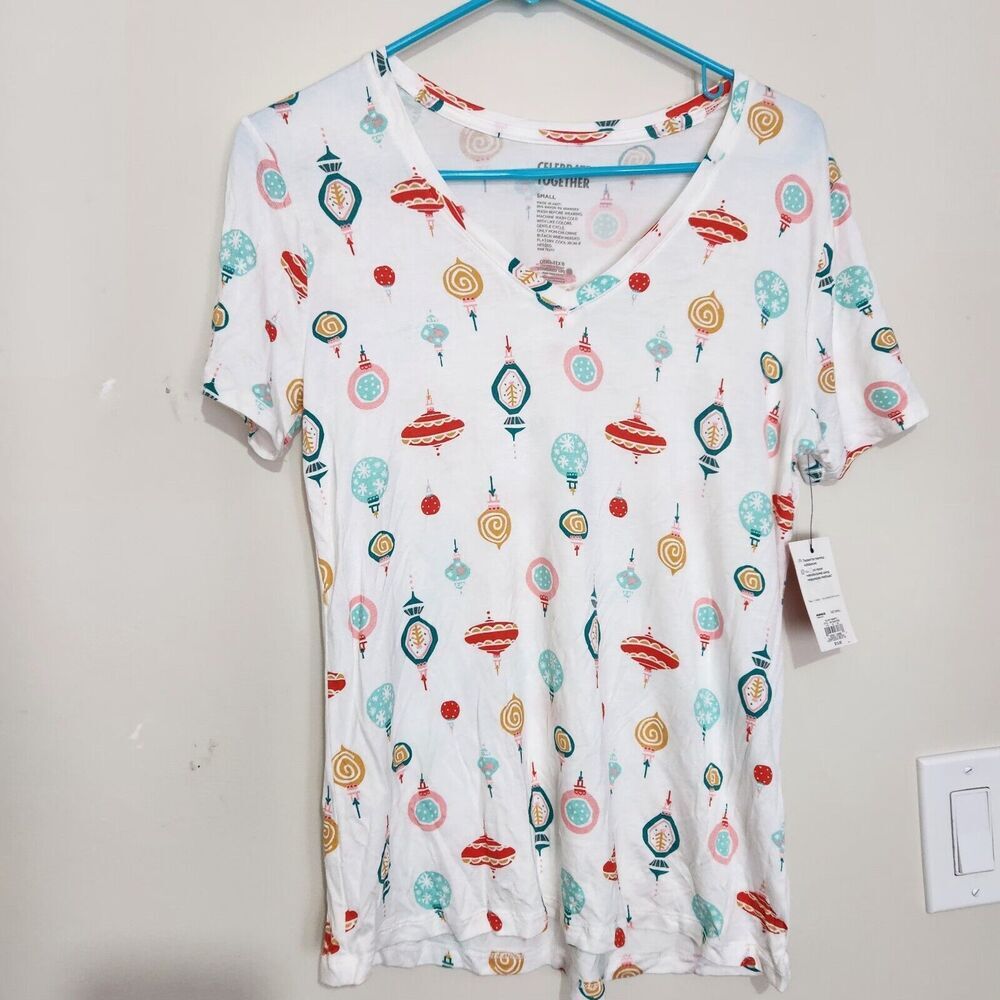 Celebrate Together Tshirt Women Size Small Stretch  Vneck